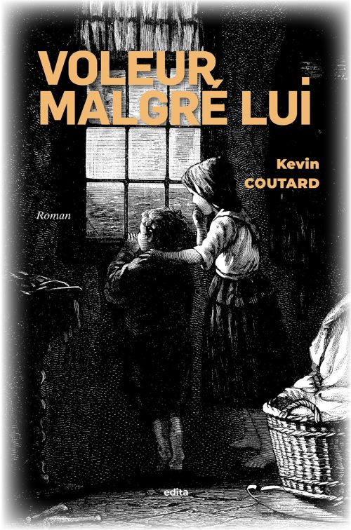 Au XIXe siècle, deux enfants miséreux regarde par la fenêtre de leur masure.